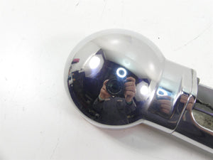 2013 Harley Touring FLHTK Electra Glide Rear Turn Signal Blinker Bar  68510-74C