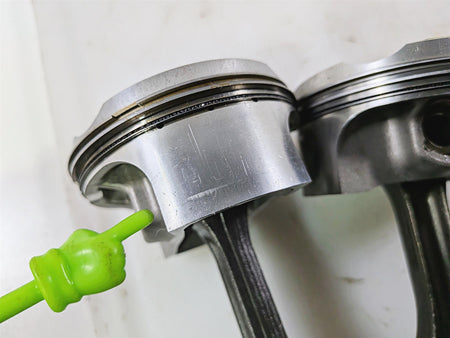 2014 Aprilia RSV4 RR Factory Piston & Connecting Rod Set 2A000166FF CM227501 {{ shop.shopifyCountryName }} - Mototech271