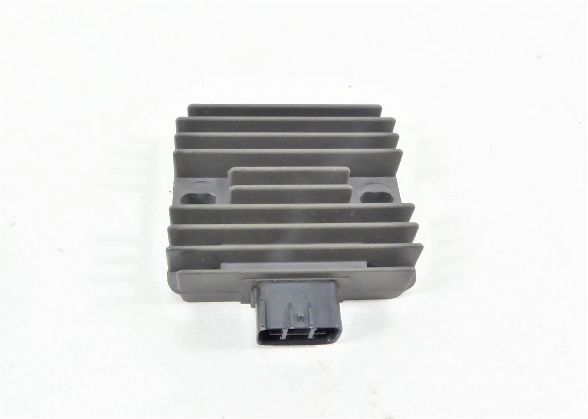 2012 Mv Agusta Brutale 1090 R Rectifier Voltage Regulator 8000B3206 SH678KA {{ shop.shopifyCountryName }} - Mototech271