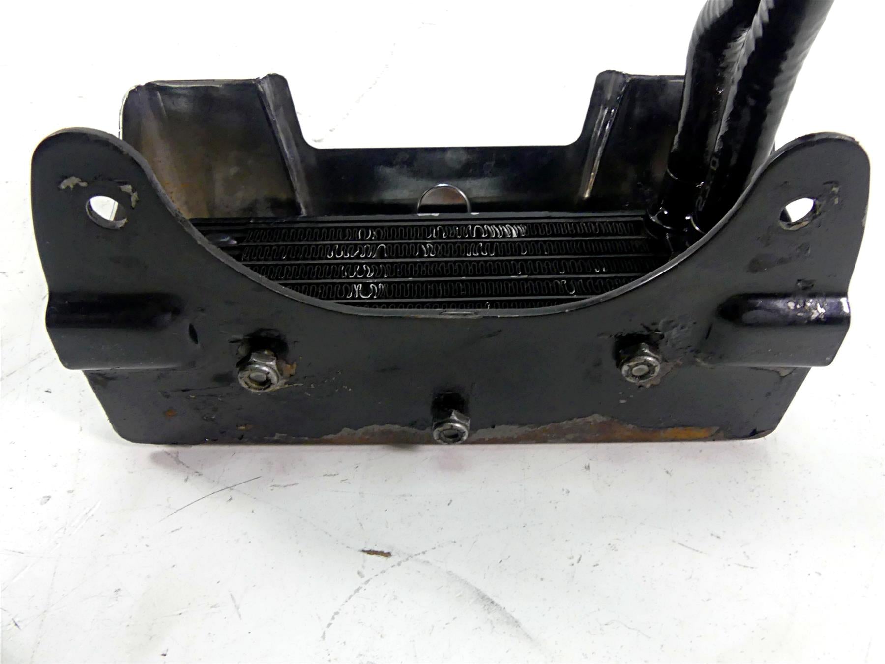 2006 Harley Touring FLHTCU SE E-Glide Oil Cooler + Chrome Cover & Hoses 62994-04 {{ shop.shopifyCountryName }} - Mototech271