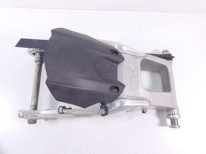 2015 Yamaha YZF-R1M Rear Swingarm Swing Arm Suspension + 28mm Axle 2CR-22110-10 | Mototech271