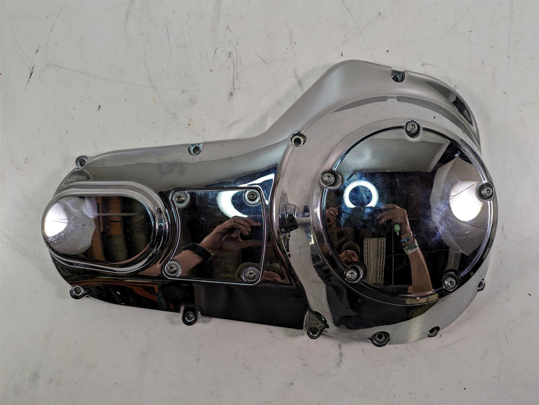 2006 Harley Touring FLHTCUI Electra Glide Outer Primary Drive Cover 60685-04 {{ shop.shopifyCountryName }} - Mototech271