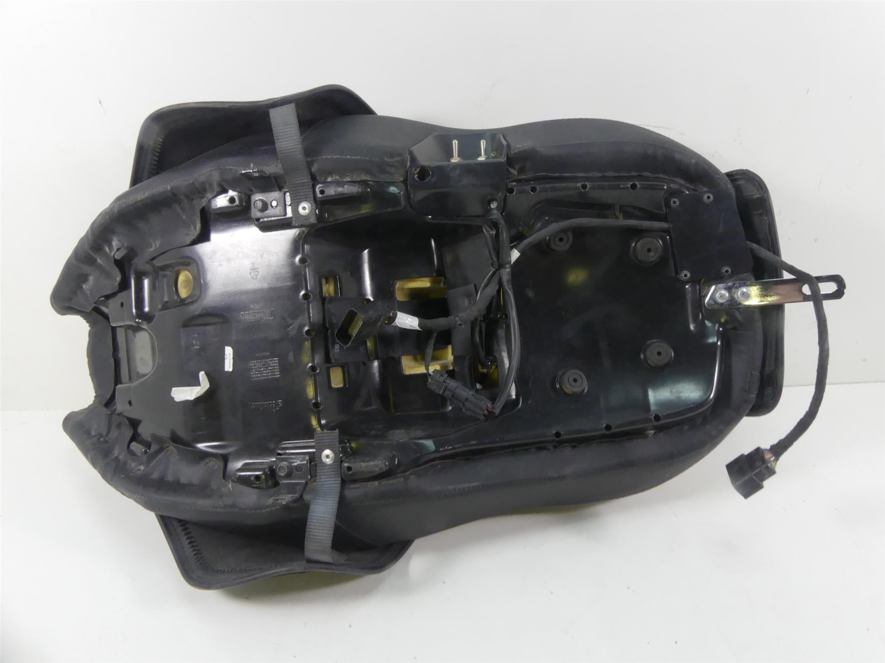 2020 Indian Roadmaster Nice Heated Duo Rider Passenger Seat Saddle 2687597 {{ shop.shopifyCountryName }} - Mototech271