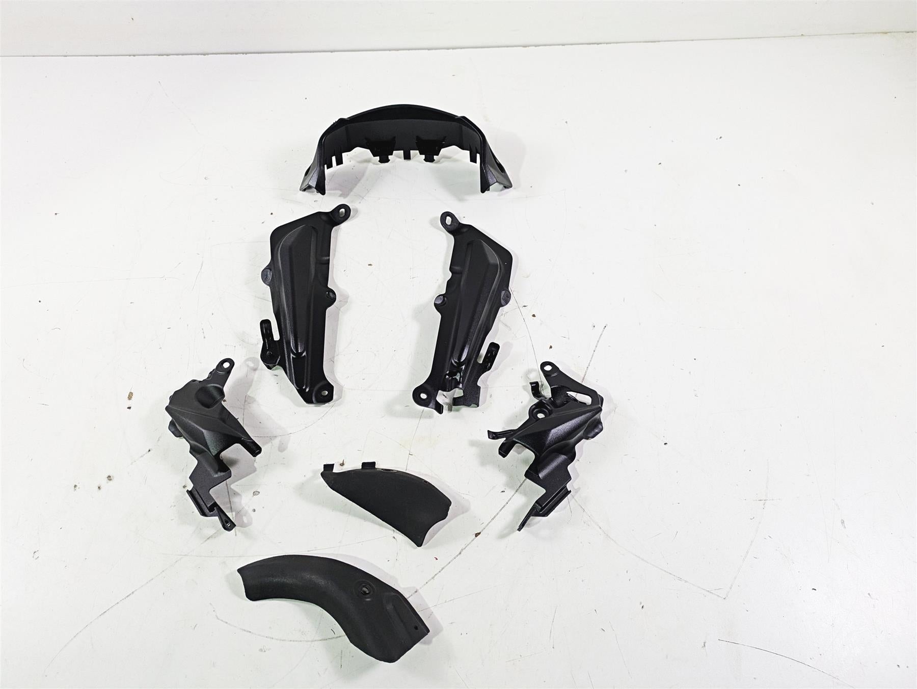 2019 Triumph Speed Triple RS 1050 Chassis Frame Infill Covers Set T2100398 {{ shop.shopifyCountryName }} - Mototech271