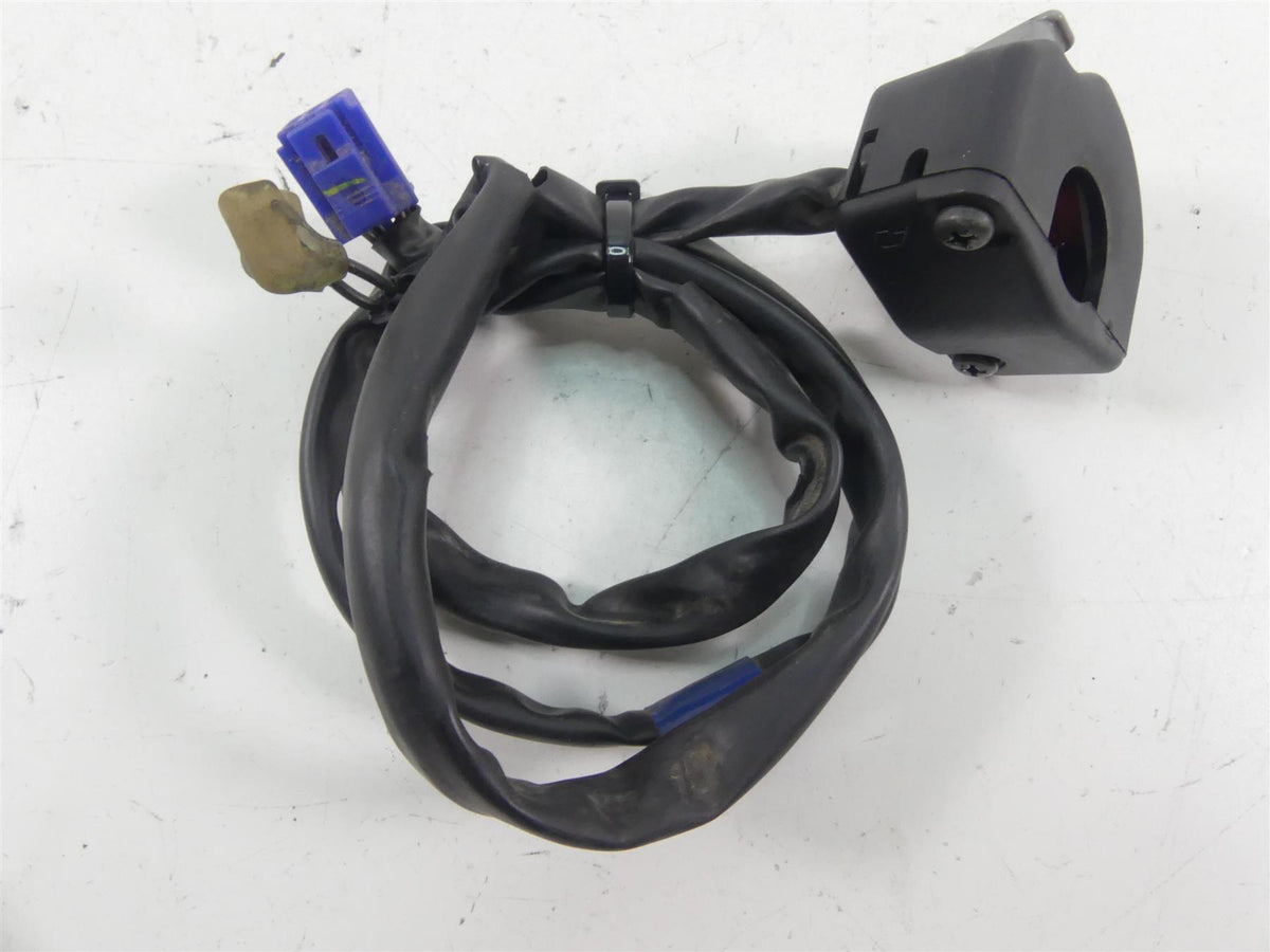 2008 Yamaha FZ1 Fazer Right Hand Start Kill Control Switch 2D1-83975-00-00 {{ shop.shopifyCountryName }} - Mototech271