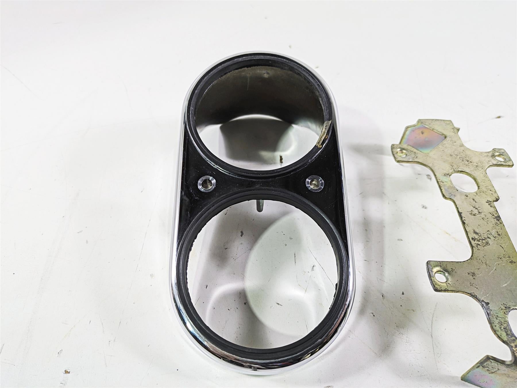 2003 Harley Dyna FXDL Low Rider 100TH Chrome Gauge Speedo Tacho Housing 67185-95 {{ shop.shopifyCountryName }} - Mototech271