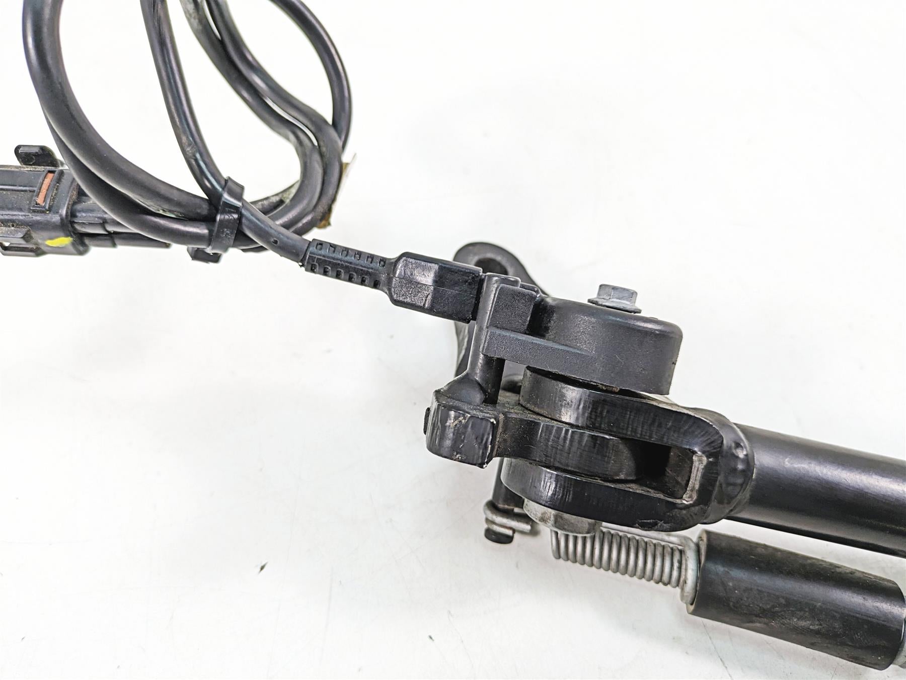 2021 Aprilia RS660 Side Kickstand Kick Jiffy Stand 2B006338 {{ shop.shopifyCountryName }} - Mototech271
