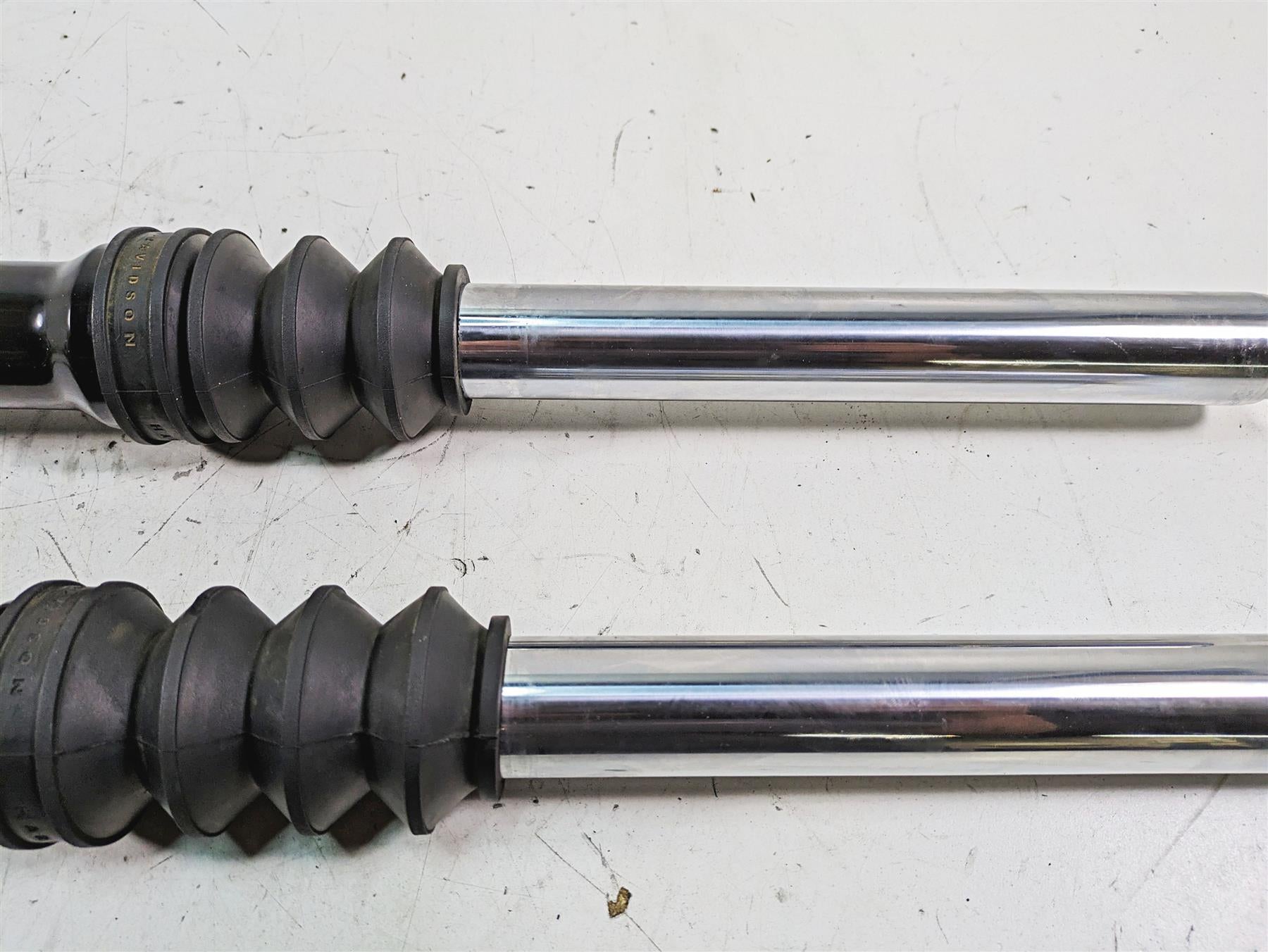 2017 Harley XL883 N Sportster Iron Straight Front Fork Legs 39Mm 45400087 {{ shop.shopifyCountryName }} - Mototech271