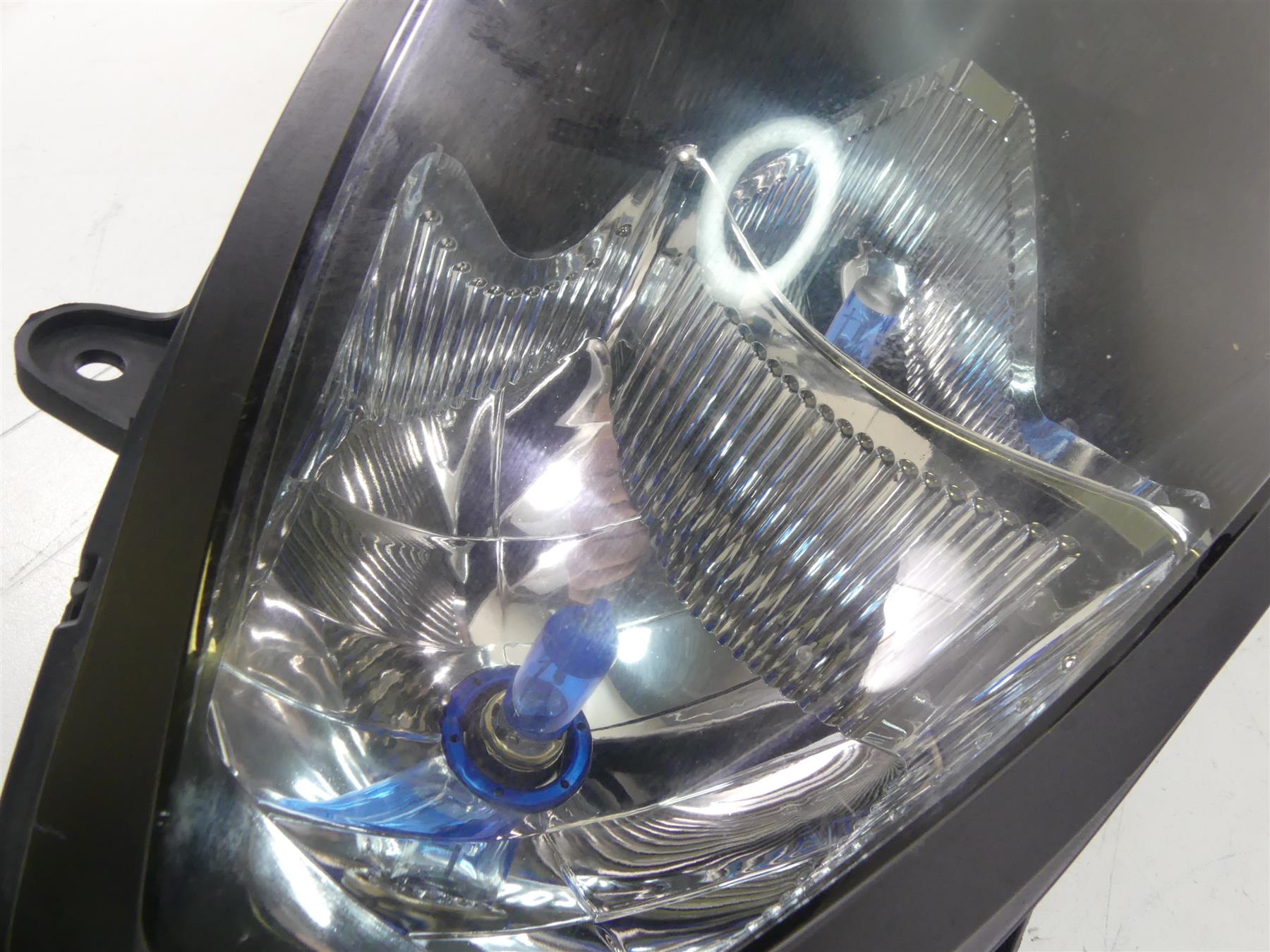 2004 Aprilia RSV1000 R Mille Front Head Lamp Headlight Set AP8127152 AP8127283 {{ shop.shopifyCountryName }} - Mototech271