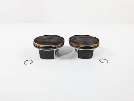 2019 BMW R1250GS K50 Left & Right Piston Set 7K Only 11258565633 {{ shop.shopifyCountryName }} - Mototech271