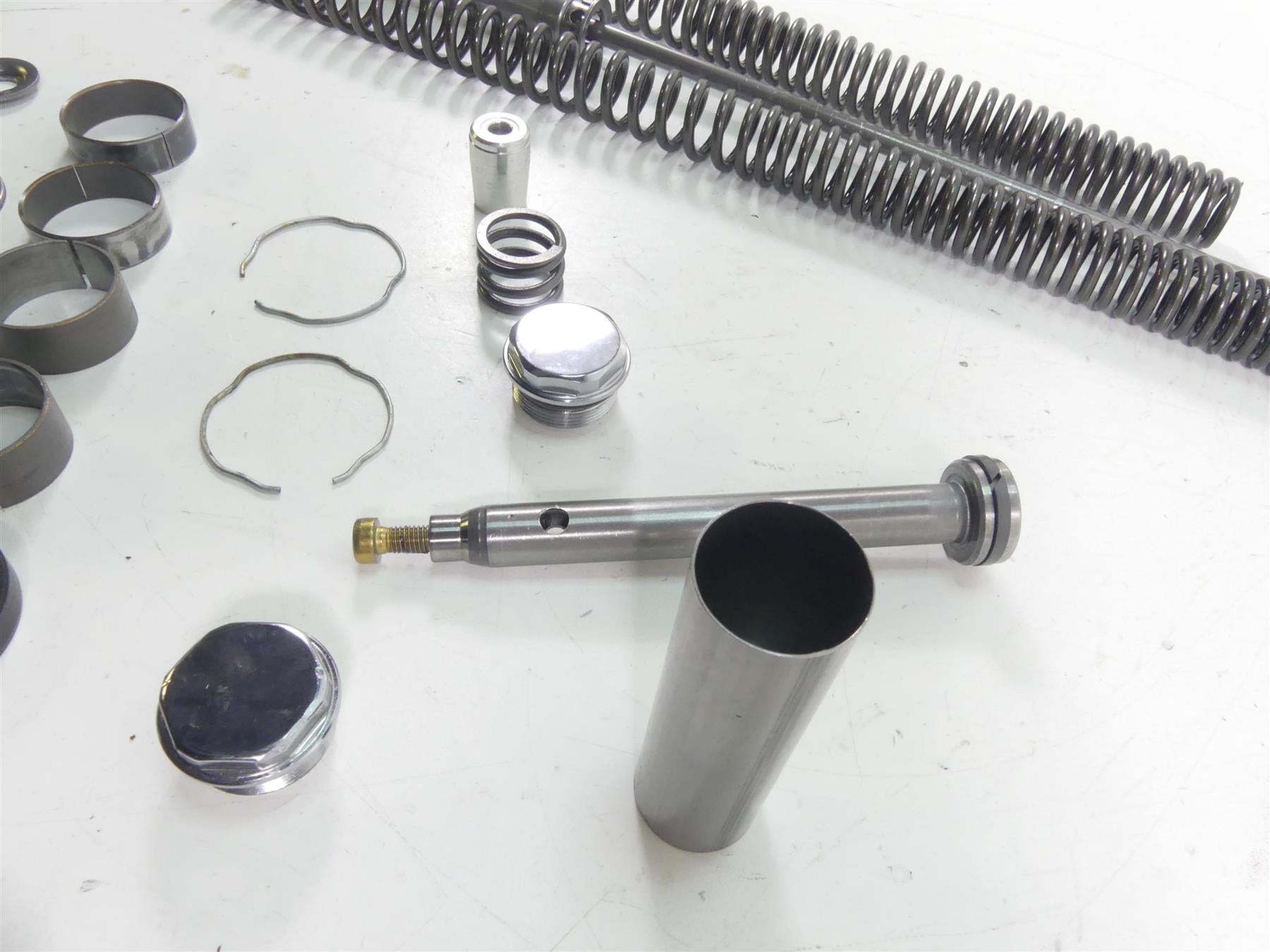 2015 Harley FLD Dyna Switchback Left Right Front Fork Internals Set 45500060 {{ shop.shopifyCountryName }} - Mototech271