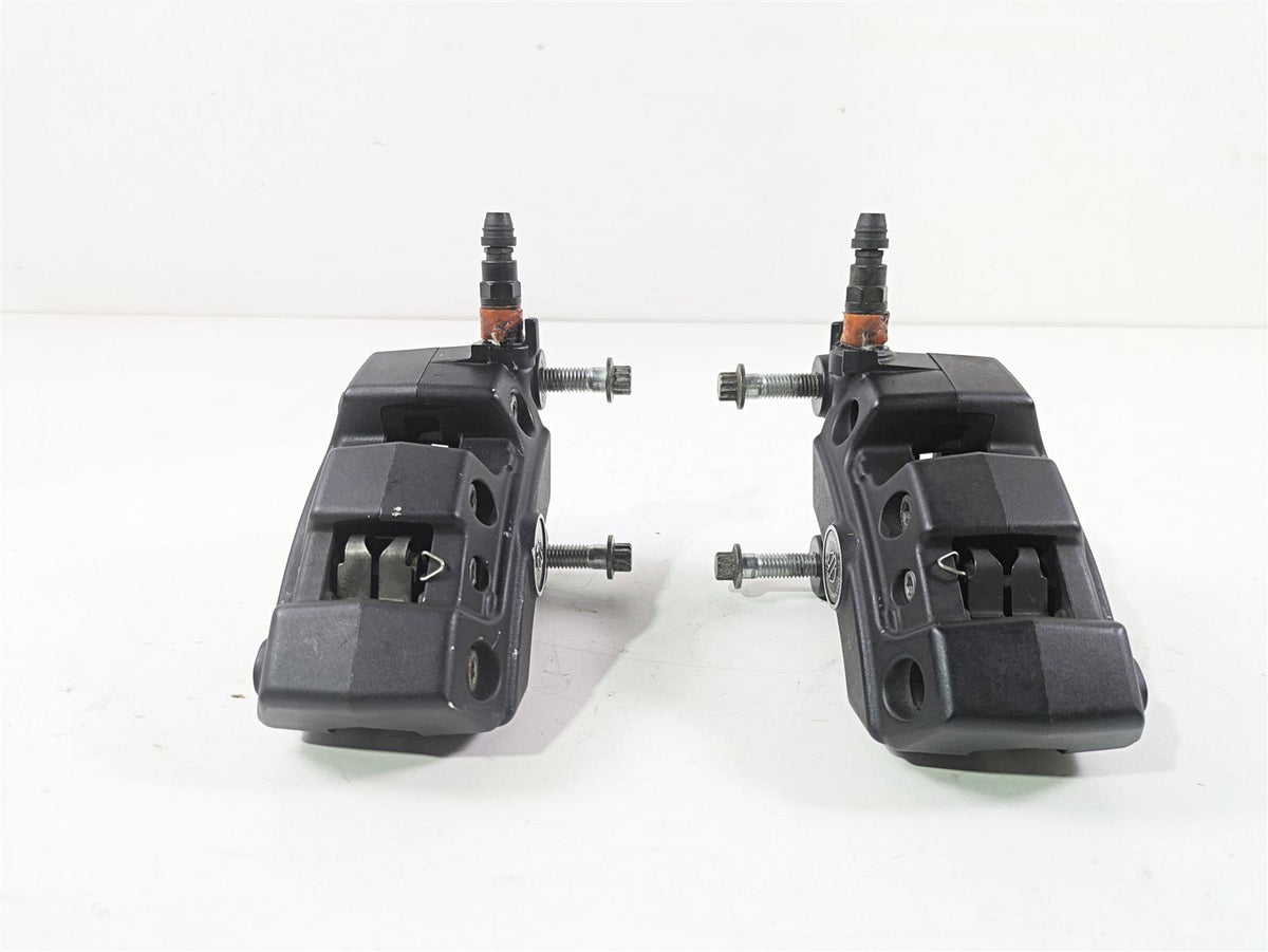 2010 Harley Touring FLHXSE CVO Street Glide Front Brake Caliper Set 46368-10 {{ shop.shopifyCountryName }} - Mototech271