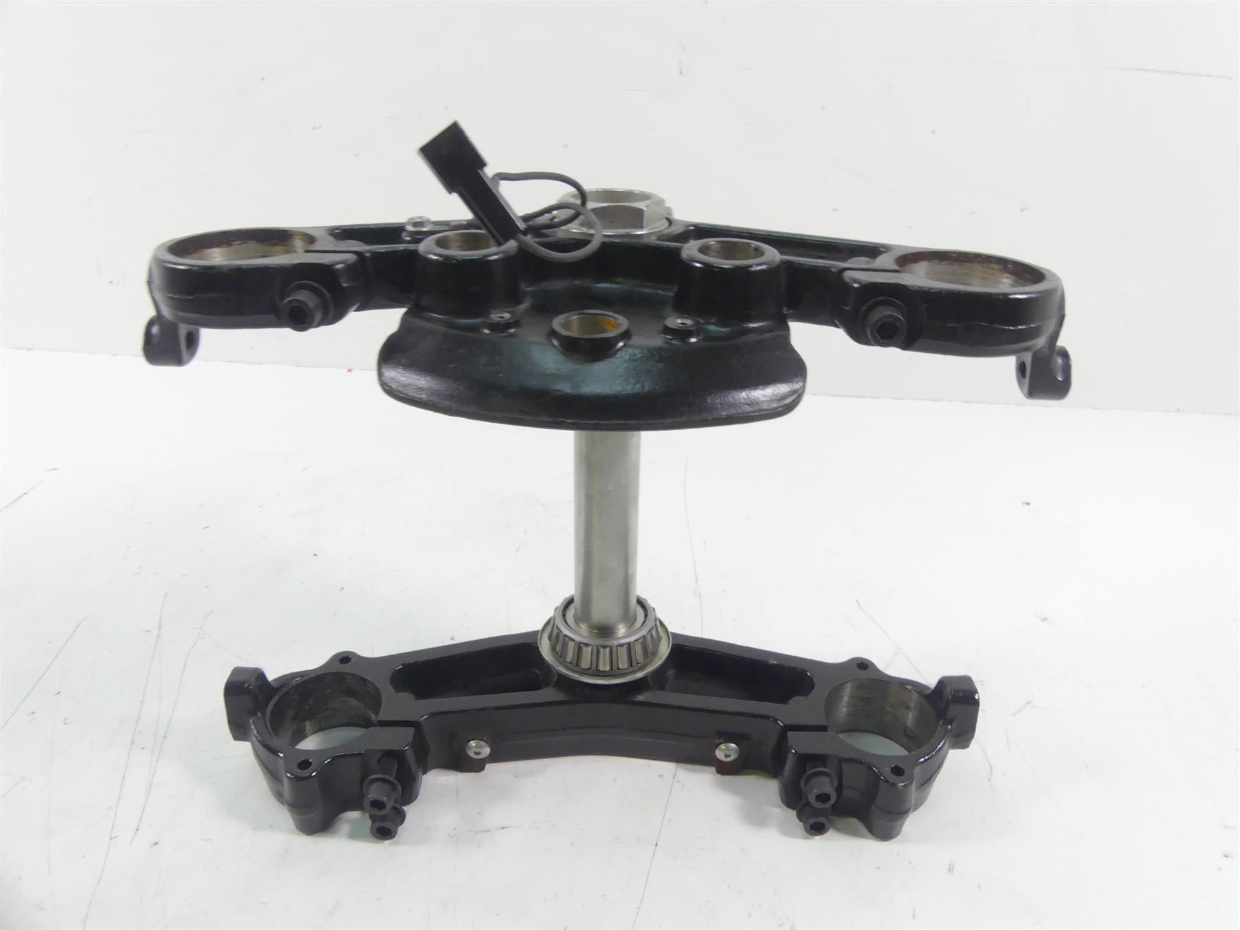 2016 Harley Touring FLTRX Road Glide Upper Lower Triple Tree Riser Set 45900024 {{ shop.shopifyCountryName }} - Mototech271