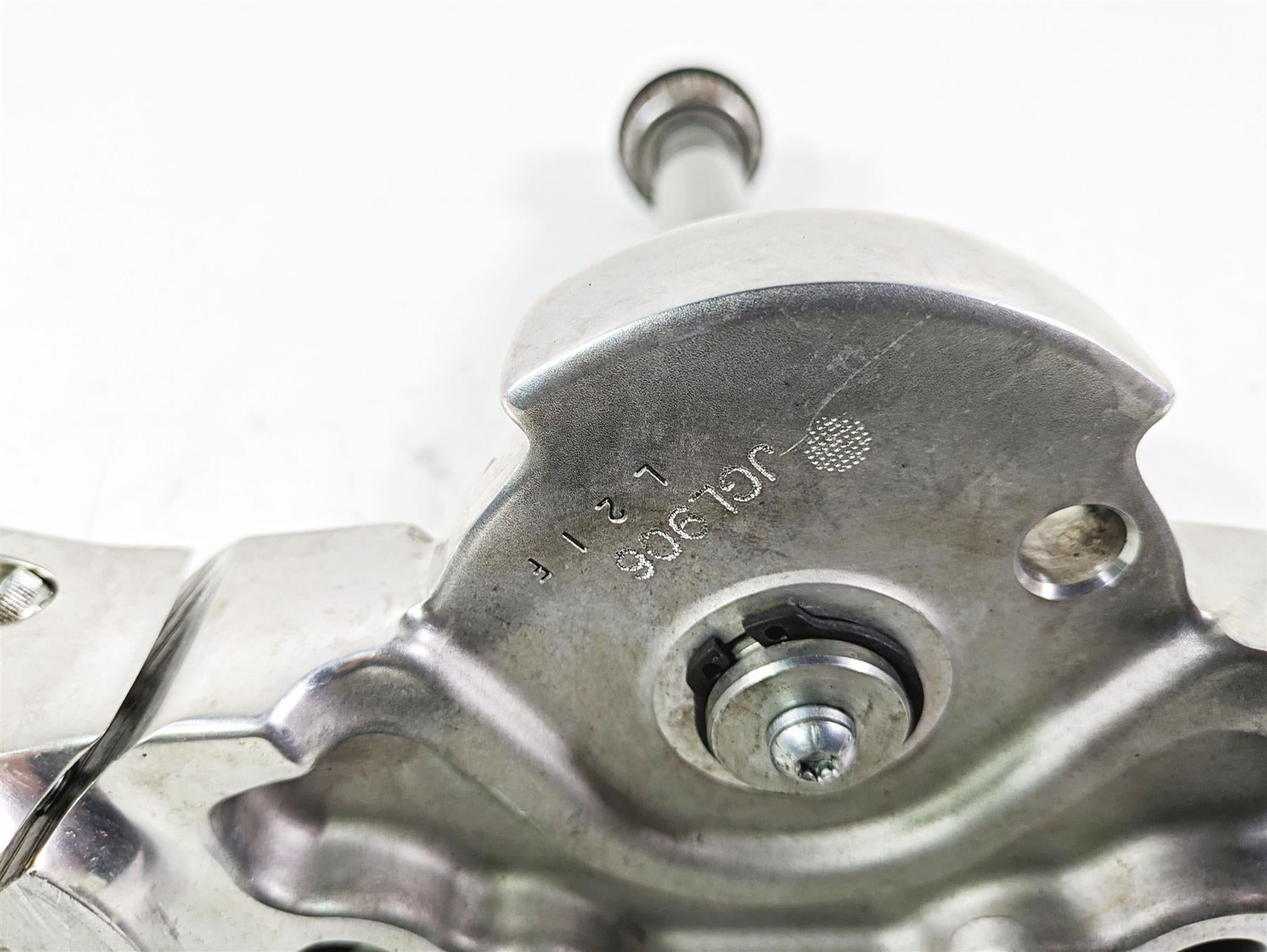 2021 Harley Softail FLSL Slim Lower Triple Tree Steering Clamp 45900162 {{ shop.shopifyCountryName }} - Mototech271