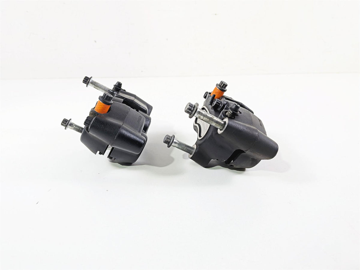 2014 Harley FXDL Dyna Low Rider Front Brake Caliper Set 41300001 41300002 {{ shop.shopifyCountryName }} - Mototech271