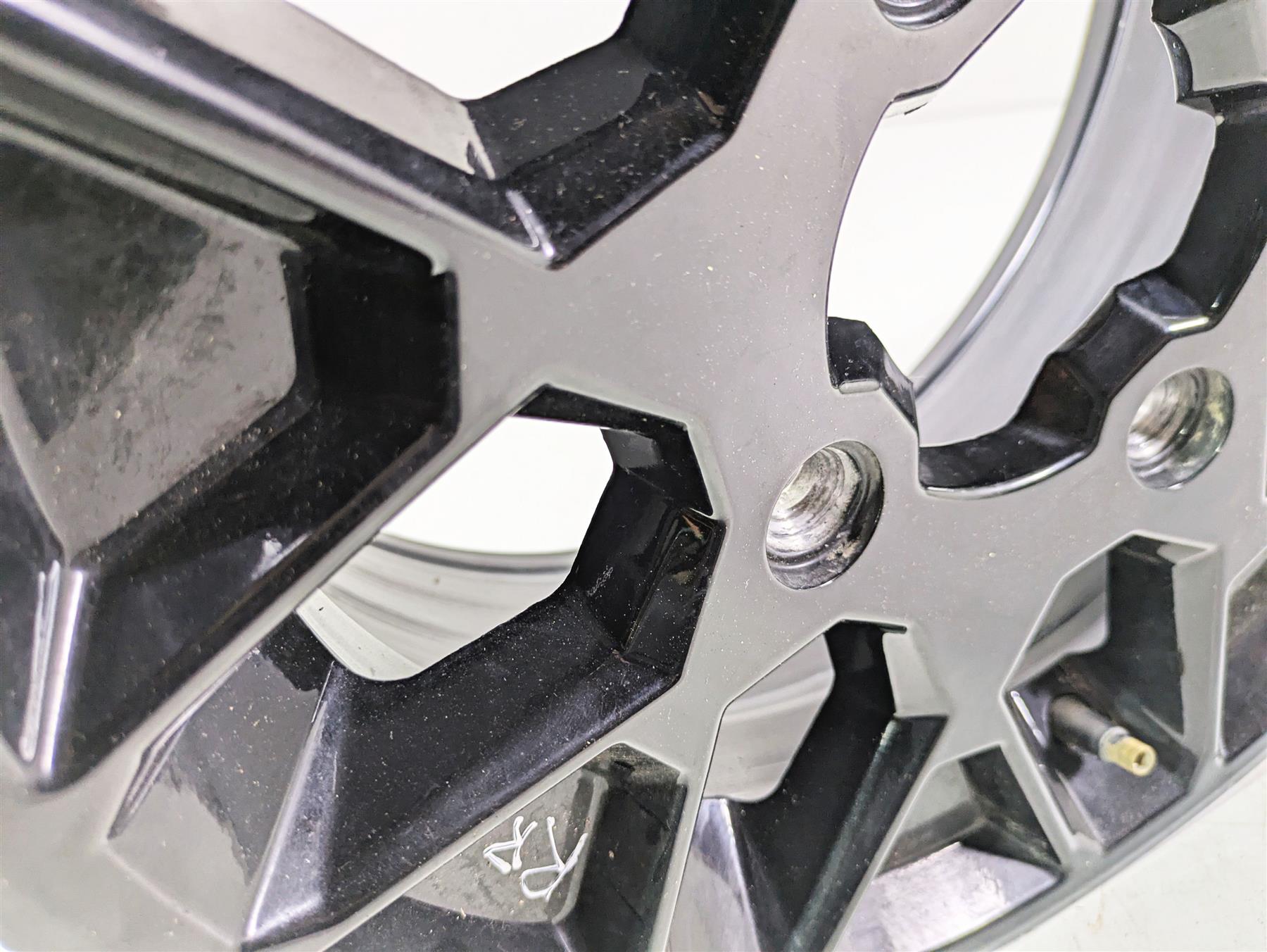 2020 Can Am Maverick X3 Turbo R STD Rear Right 14x7 Stock Wheel Rim 705502493 {{ shop.shopifyCountryName }} - Mototech271