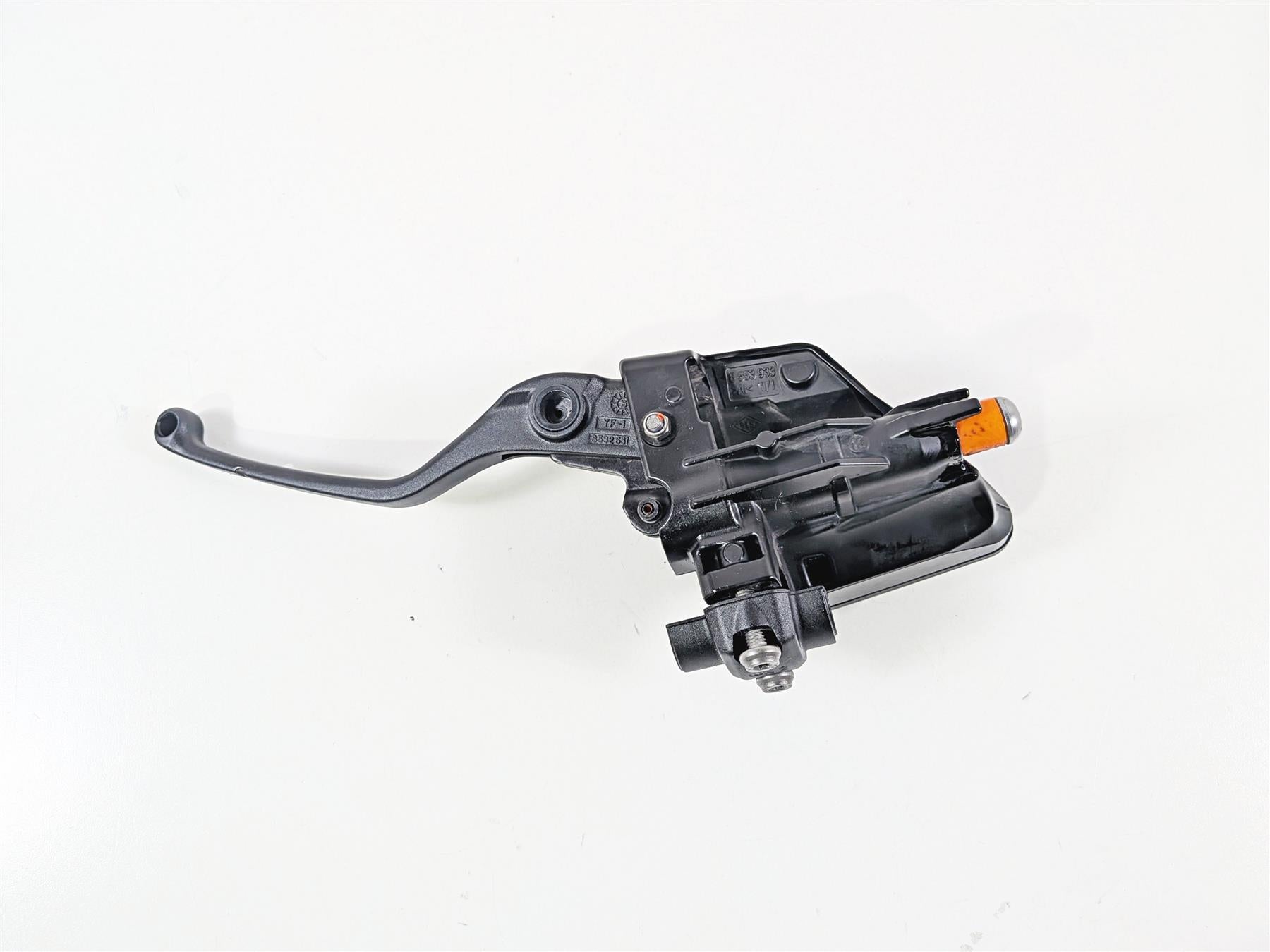 2016 BMW R1200RT RT RTW K52 Front Brake Master Cylinder 32728559604 {{ shop.shopifyCountryName }} - Mototech271