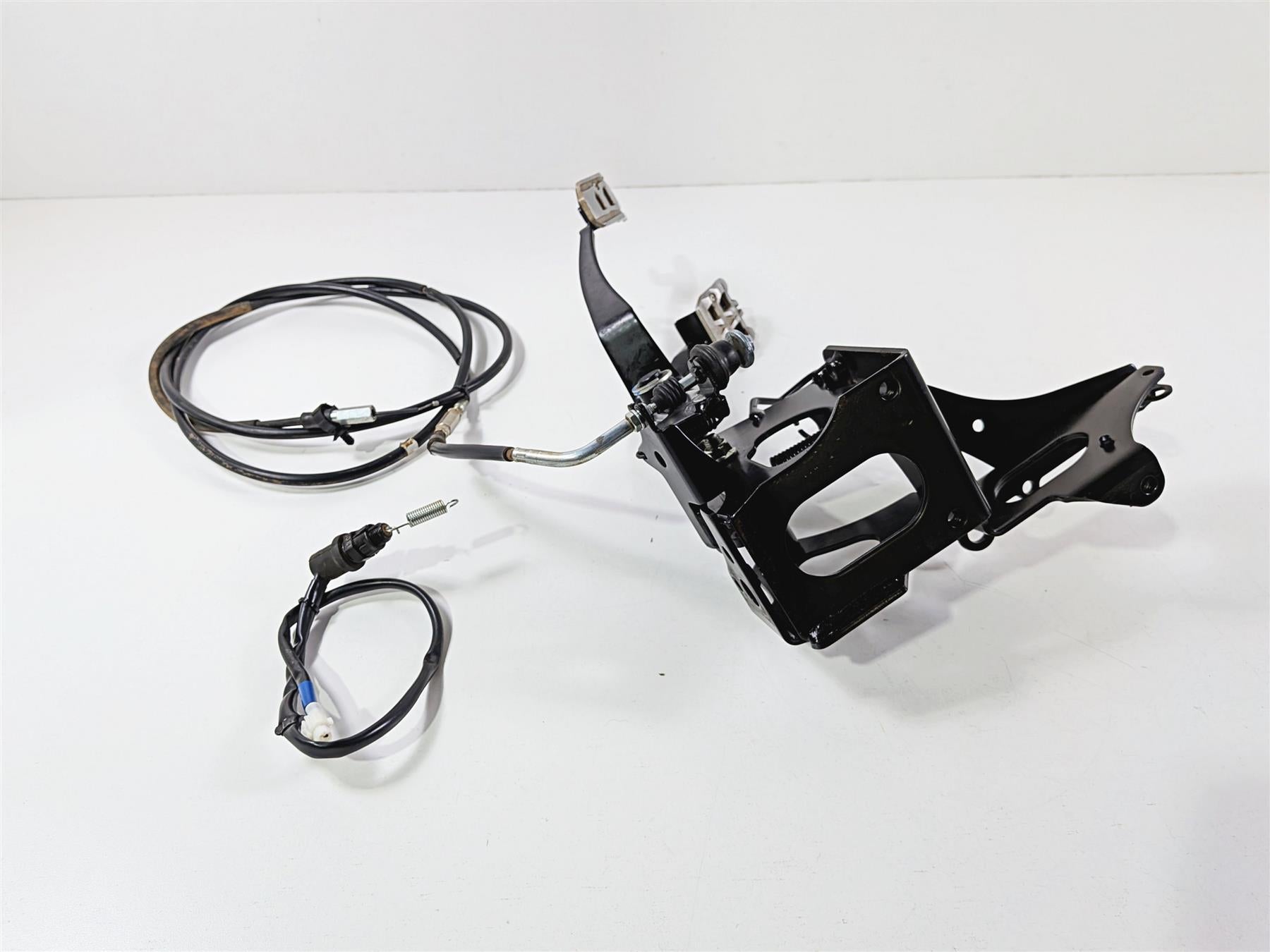 2021 Yamaha YXZ1000R EPS SS SE Foot Pedal Set & Cables B57-F2548-01-00 {{ shop.shopifyCountryName }} - Mototech271