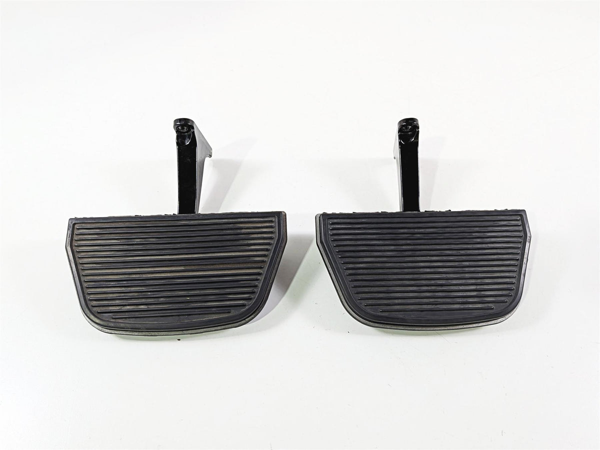 2014 Harley Touring FLHTK Electra Glide Rear Passenger Floor Board Set 52719-10-Mototech271