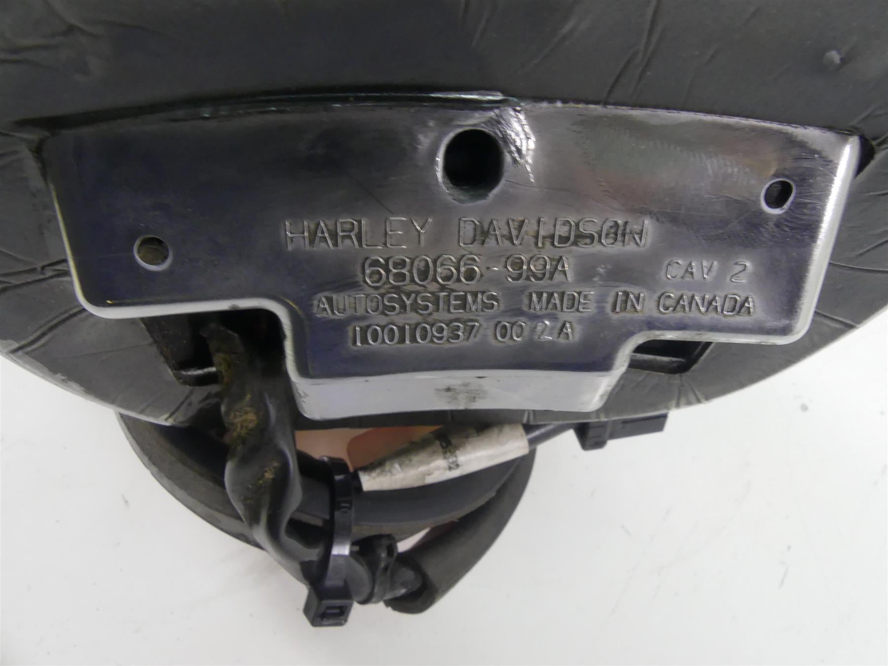 2009 Harley FLHTCU SE4 CVO E-Glide Taillight Rear Tail Light Brake Lamp 68066-99 {{ shop.shopifyCountryName }} - Mototech271
