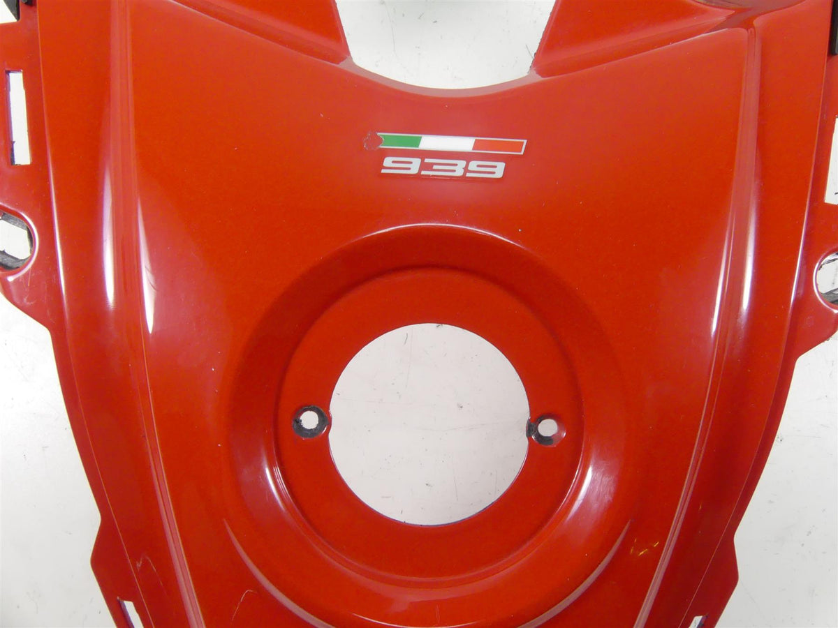2018 Ducati Hypermotard 939 SP Center Tank Fairing Cover 480P5672E {{ shop.shopifyCountryName }} - Mototech271