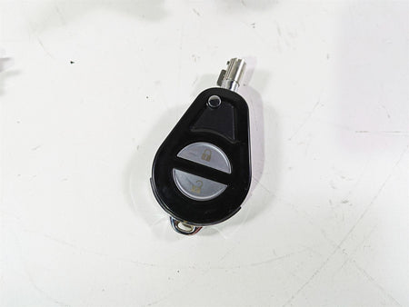 2017 Harley Touring FLHTKSE CVO E-Glide Bcm Ignition Switch Key Set 71400090B {{ shop.shopifyCountryName }} - Mototech271