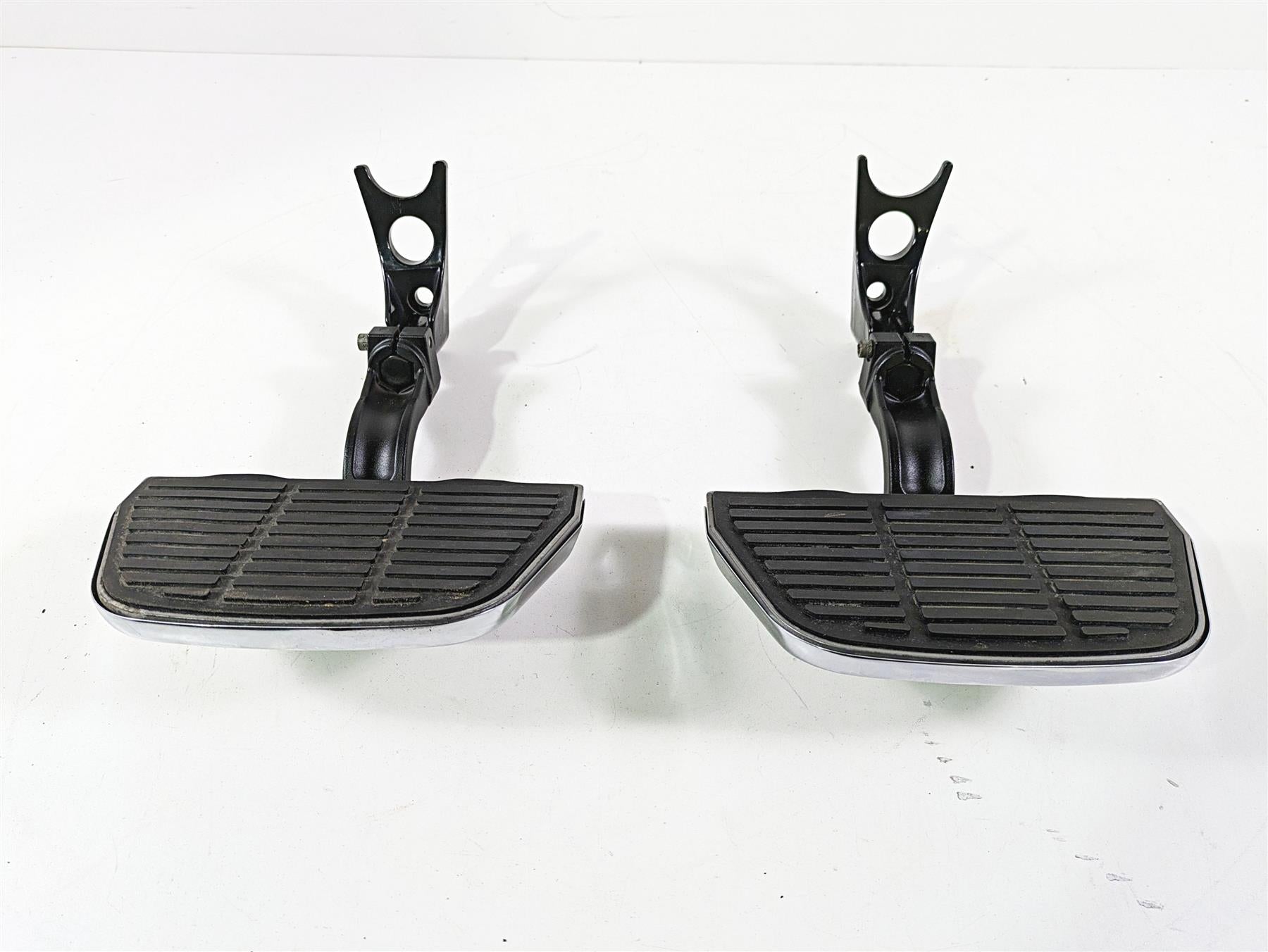 2008 Harley FLSTC Softail Heritage Rear Passenger Floorboard Kit 50602-00A {{ shop.shopifyCountryName }} - Mototech271