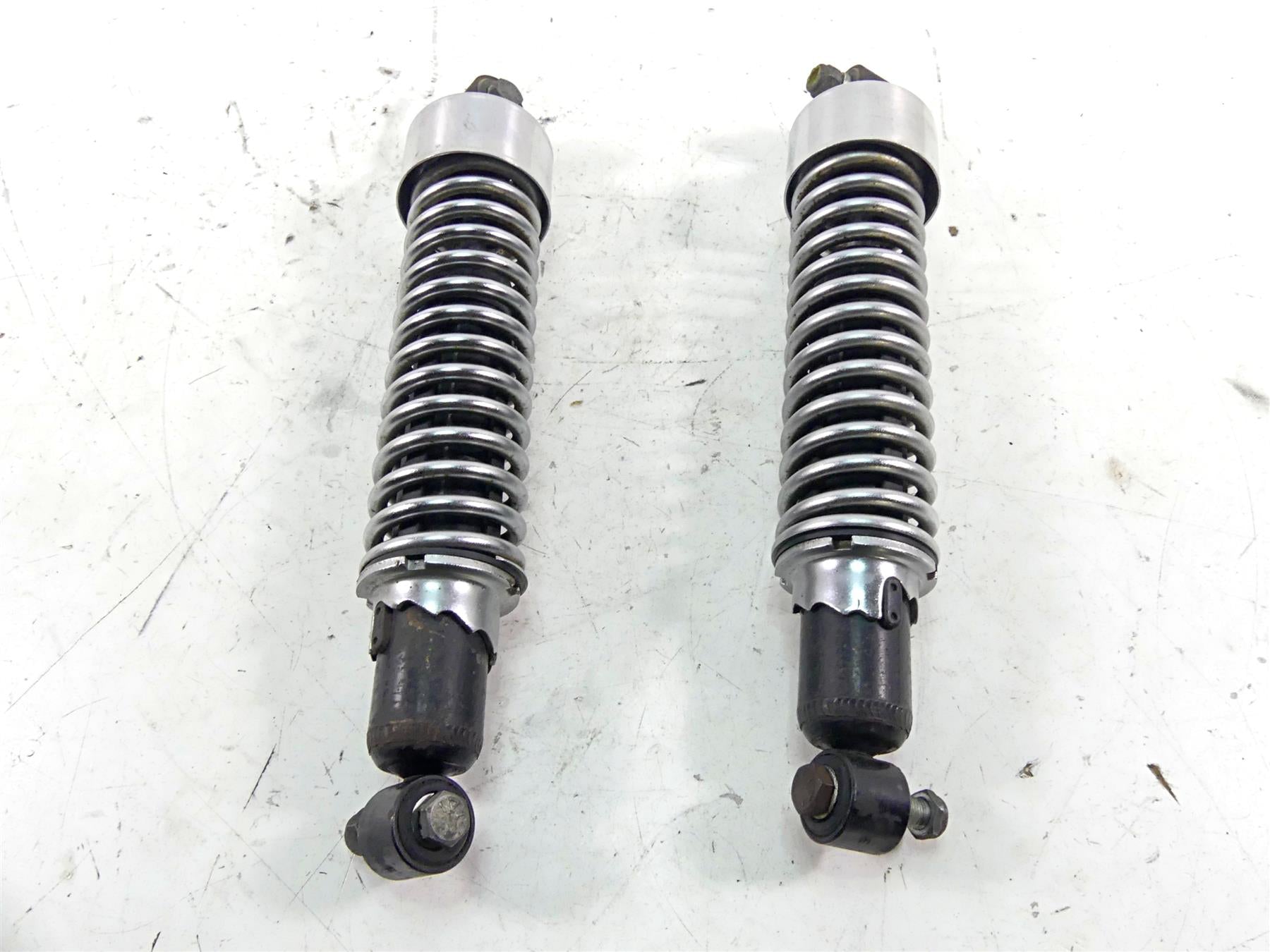 1979 Harley Sportster XLS1000 Roadster Rear 12.5" Shock Damper 54568-79B {{ shop.shopifyCountryName }} - Mototech271