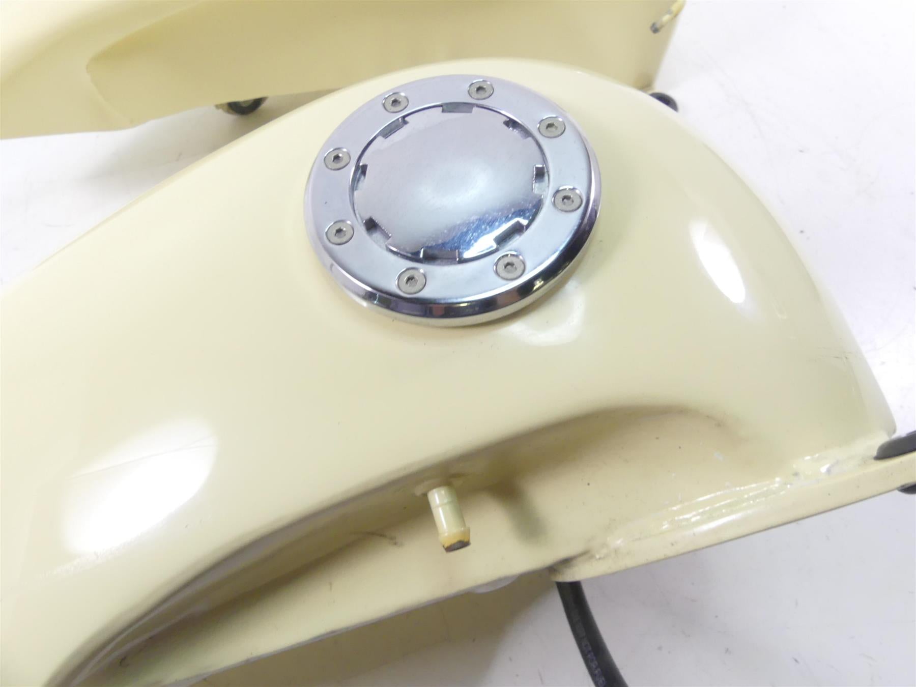 2001 Indian Centennial Scout Cream Fuel Gas Petrol Tank Set -Read 89-134 {{ shop.shopifyCountryName }} - Mototech271