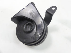 2004 Harley FLHTC SE CVO Electra Glide Horn With Chrome Cover 61300478A | Mototech271