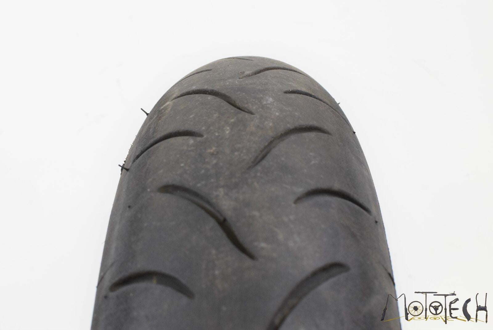 USED Front Tire BRIDGESTONE Hyperstport Battlax BT016 F 120/70-17 DOT5016 003027 {{ shop.shopifyCountryName }} - Mototech271