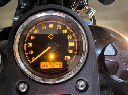 2017 Harley Dyna FXDB Street Bob Speedometer Gauge Instrument 25K 67478-12A {{ shop.shopifyCountryName }} - Mototech271
