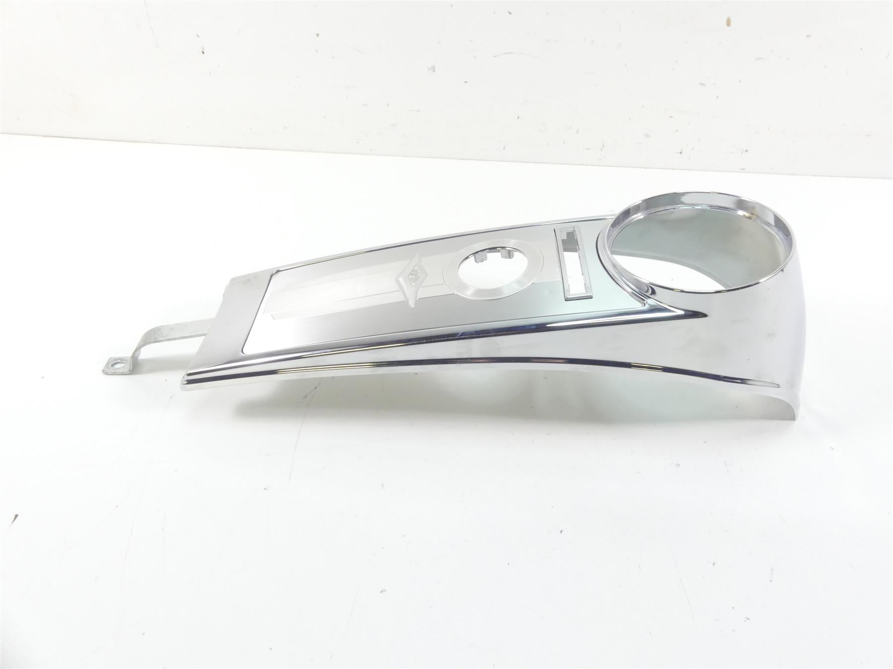 2016 Harley Touring FLHR Road King Fuel Tank Dash Chrome Panel Cover 70900117 {{ shop.shopifyCountryName }} - Mototech271