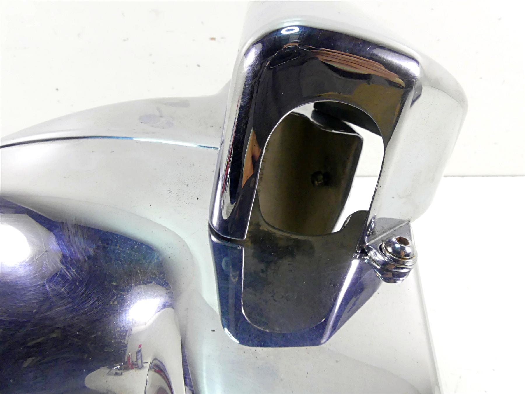 Harley Softail Fatboy Nacelle Headlight Chrome Cover 67616-96 67908-96 {{ shop.shopifyCountryName }} - Mototech271