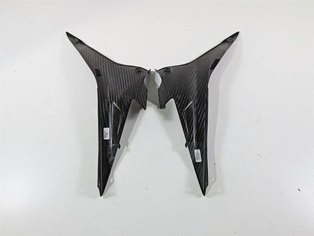 2018 Aprilia RSV4 RR Carbon Fiber Tank Triangle Fairing Covers Set 2B005961 {{ shop.shopifyCountryName }} - Mototech271