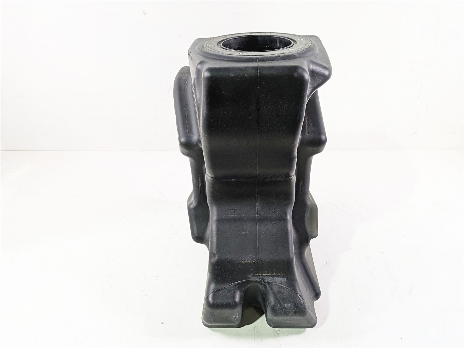 2013 Harley VRSCF Muscle Rod Plastic Fuel Gas Petrol Tank Reservoir 61328-07A {{ shop.shopifyCountryName }} - Mototech271