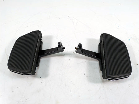 2006 Harley Touring FLHTCUI Electra Glide Passenger Floor Board Set 52719-93B {{ shop.shopifyCountryName }} - Mototech271