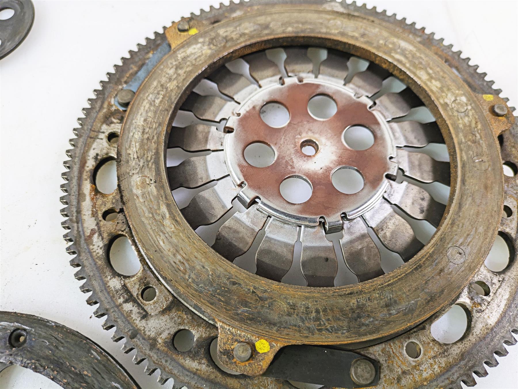 2009 BMW R1200RT K26 Clutch Pressure Plate Friction Disc Set 21217697737 {{ shop.shopifyCountryName }} - Mototech271