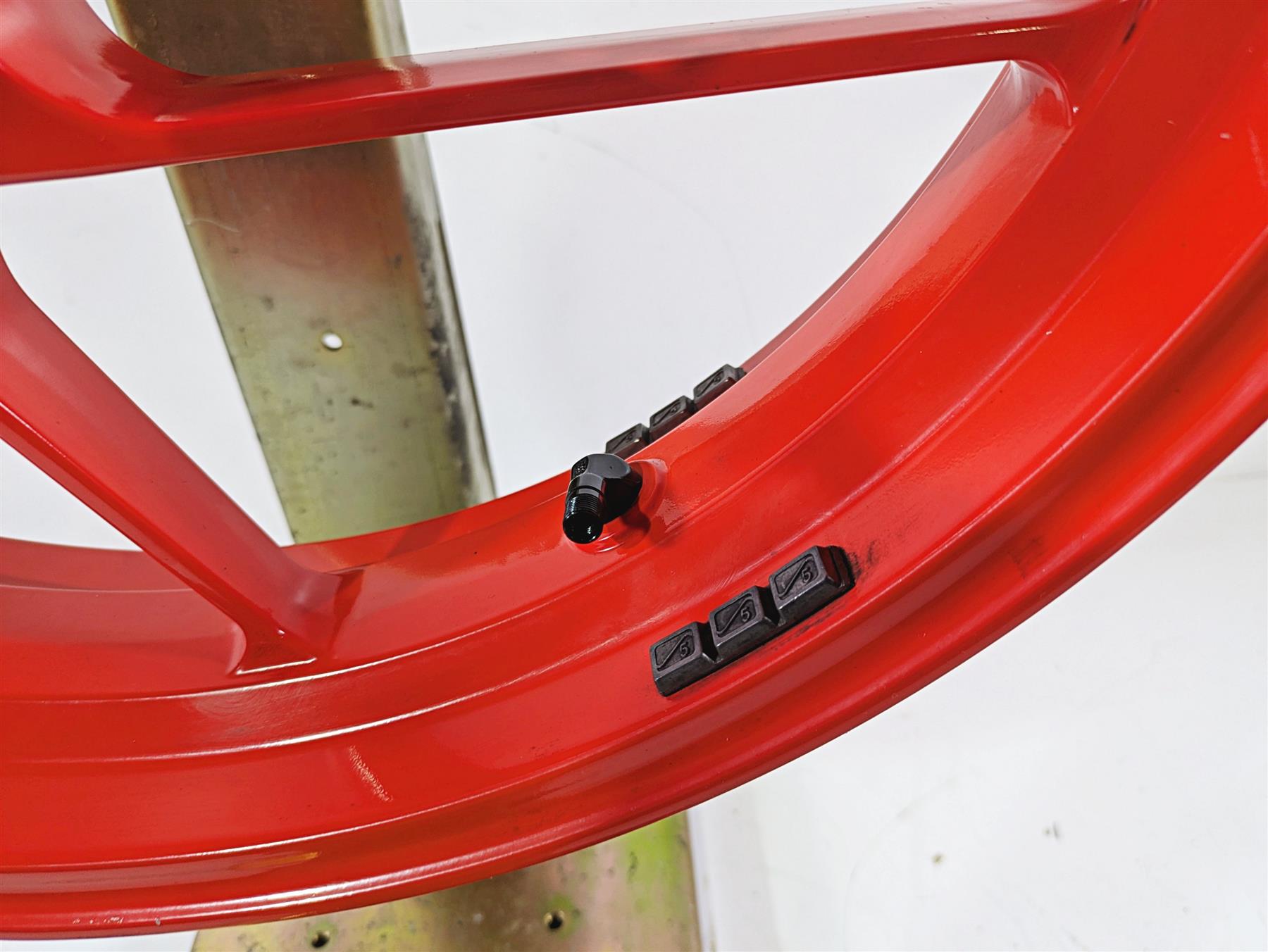2021 Aprilia RS660 Front Wheel Rim 17x3.5 - Dent 2B005585 {{ shop.shopifyCountryName }} - Mototech271