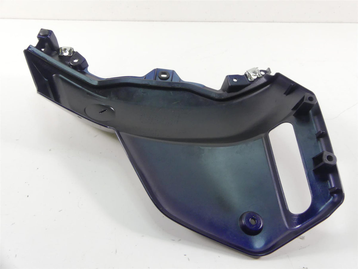 2017 Yamaha XT1200Z Super Tenere Right Upper Tank Fairing Cover 23P-2842N-00 {{ shop.shopifyCountryName }} - Mototech271