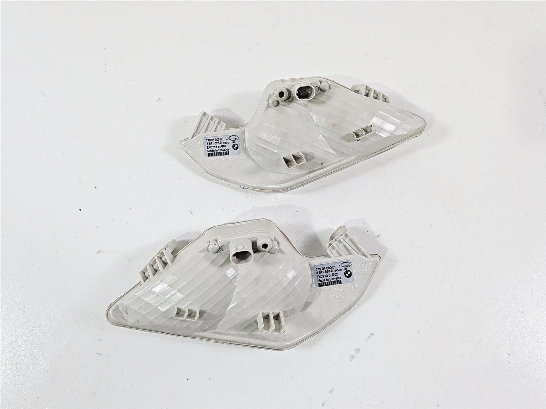 2016 BMW R1200RT RT RTW K52 Front Blinker Turn Signals 63138541625 63138541626 {{ shop.shopifyCountryName }} - Mototech271