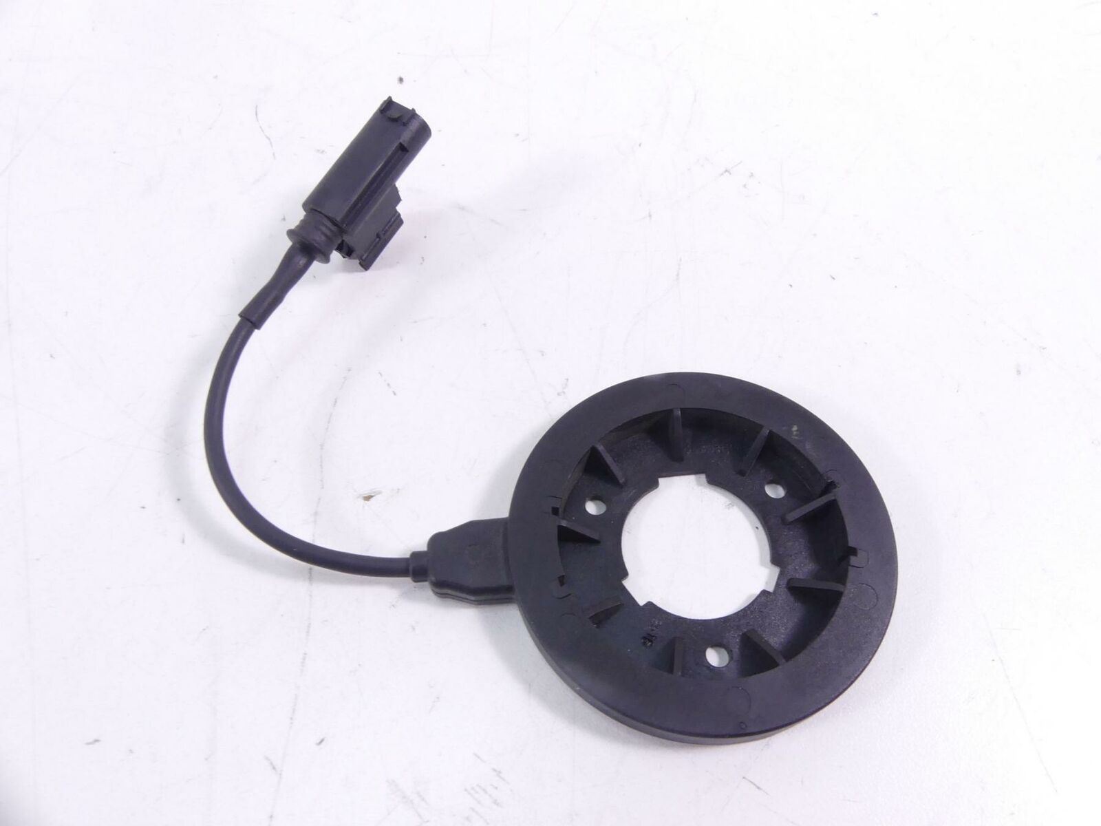 2016 BMW R1200R K53 Fob Ring Immobilizer Antenna 66128531633 {{ shop.shopifyCountryName }} - Mototech271