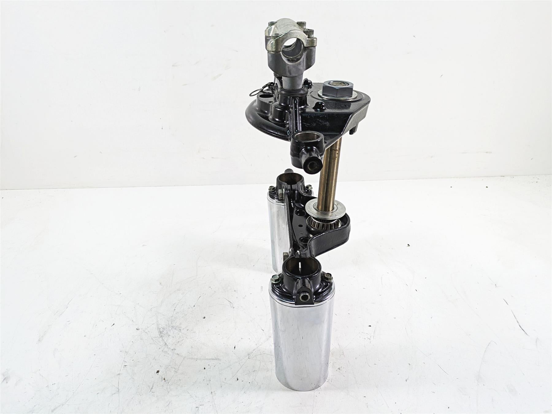 2010 Harley Touring FLHTCU Electra Glide Upper Lower Triple Tree Set 45446-09 {{ shop.shopifyCountryName }} - Mototech271