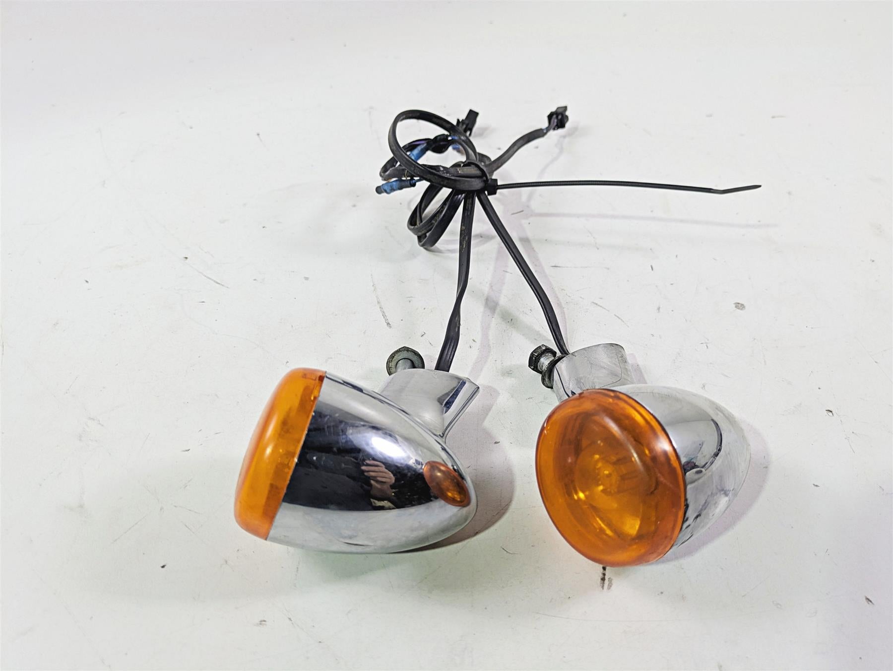 2016 Harley FXDWG Dyna Wide Glide Rear Blinker Turn Signal Set 68461-09 {{ shop.shopifyCountryName }} - Mototech271