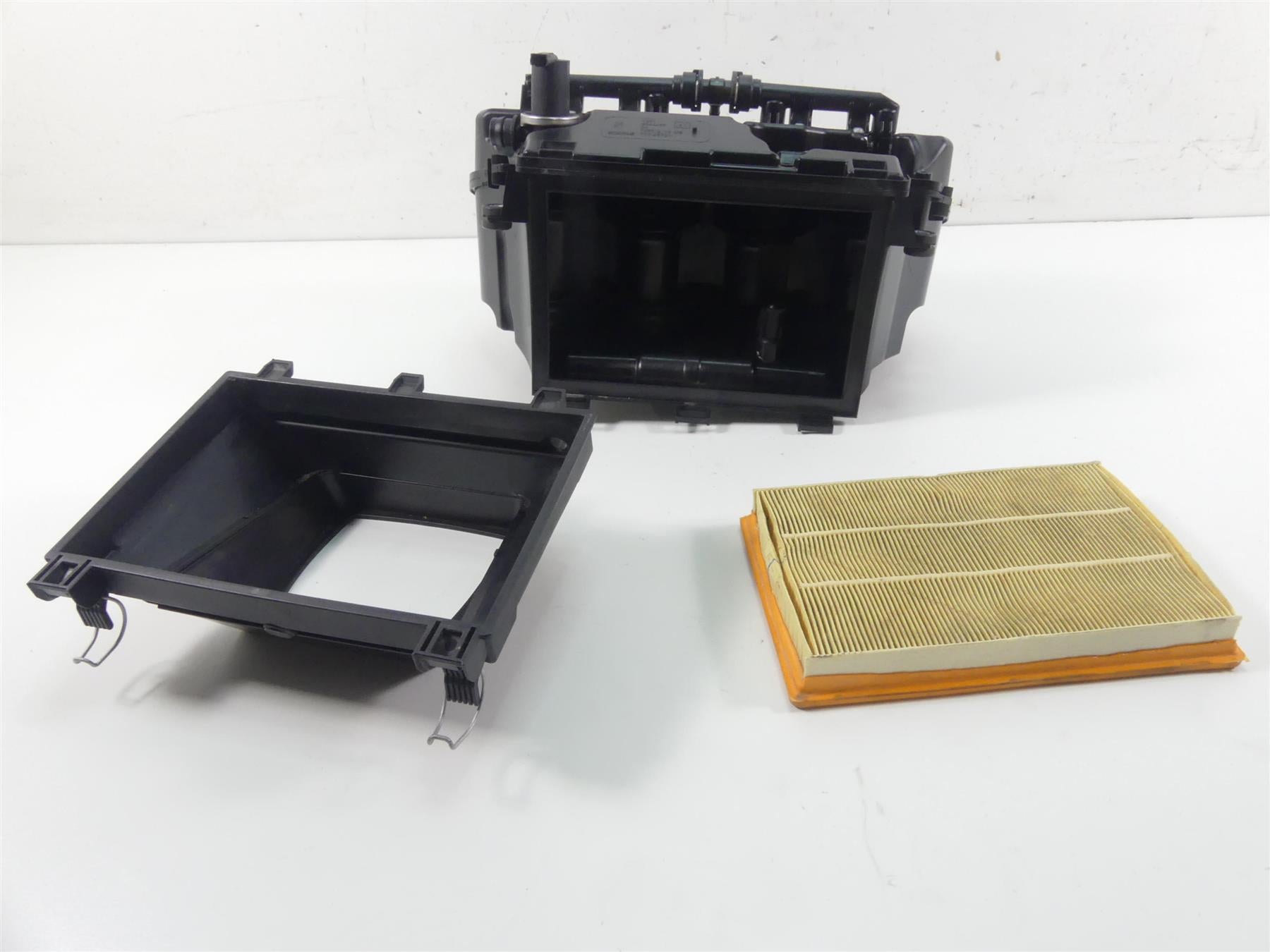 2016 BMW S1000XR K49 Air Filter Breather Cleaner Box Duct Inlet Set 13718544689