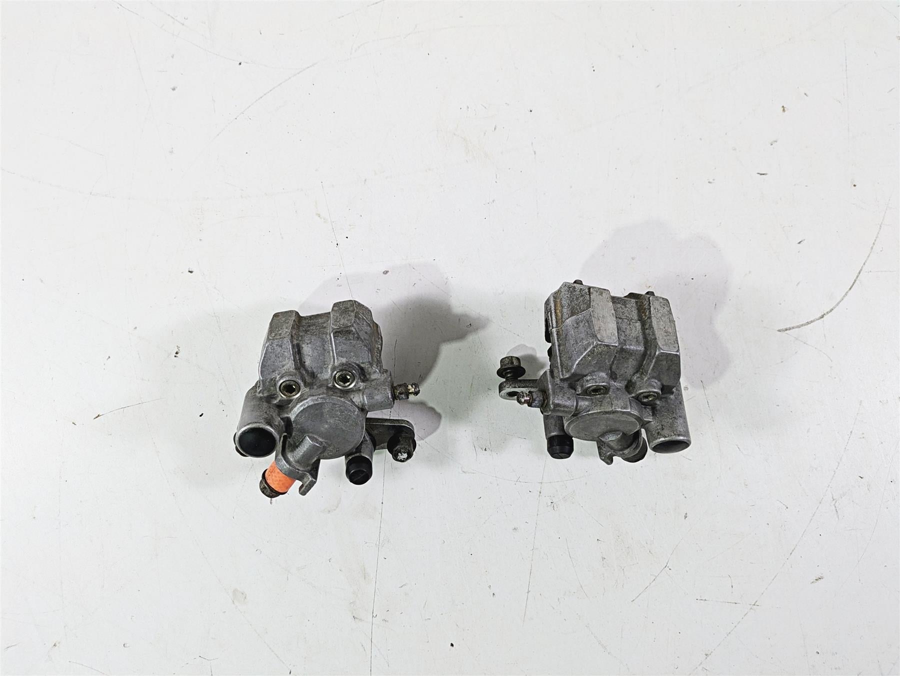 2001 Yamaha Banshee YFZ350 Nissin Front Brake Caliper Set 3GD-2580T-00-00 {{ shop.shopifyCountryName }} - Mototech271