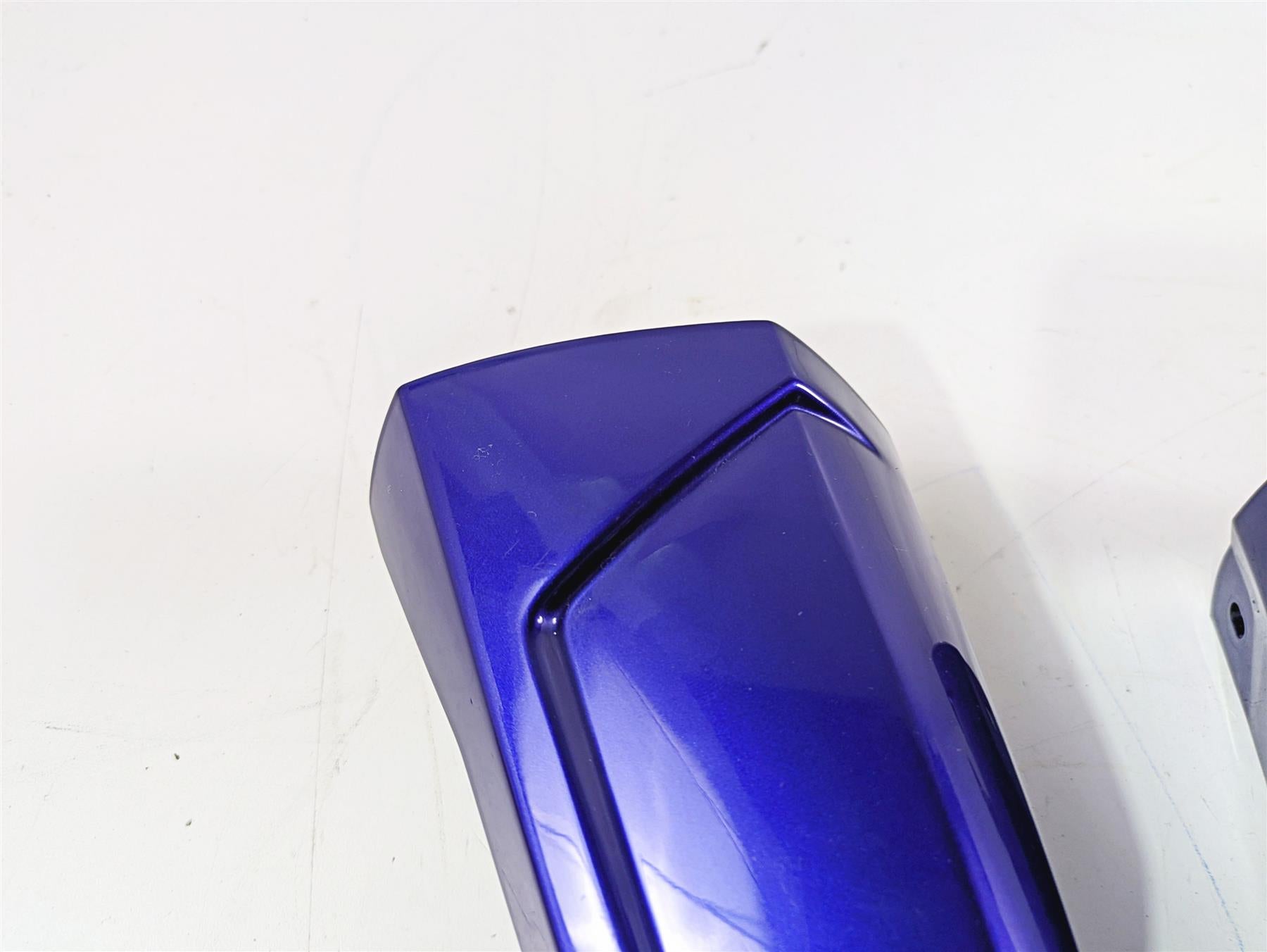 2013 Triumph Tiger 1215 Explorer Infill Cover Fairing Set T2303359 {{ shop.shopifyCountryName }} - Mototech271