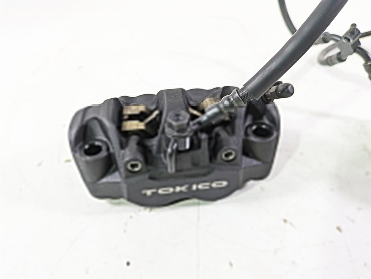2008 Honda CBR1000RR SC59 Tokico Front Brake Caliper Set 45150-MFL-003 {{ shop.shopifyCountryName }} - Mototech271