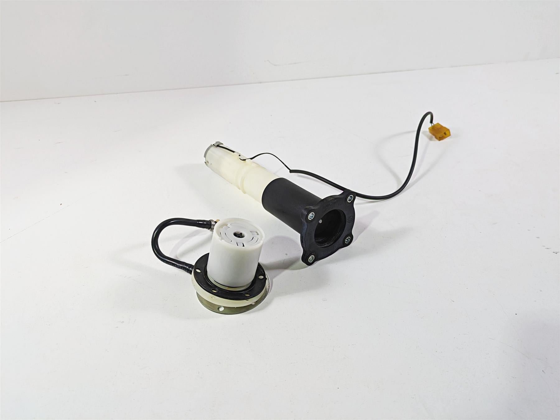 2009 Ducati Multistrada 1100 S Fuel Gas Petrol Level Sensor 16012441A {{ shop.shopifyCountryName }} - Mototech271