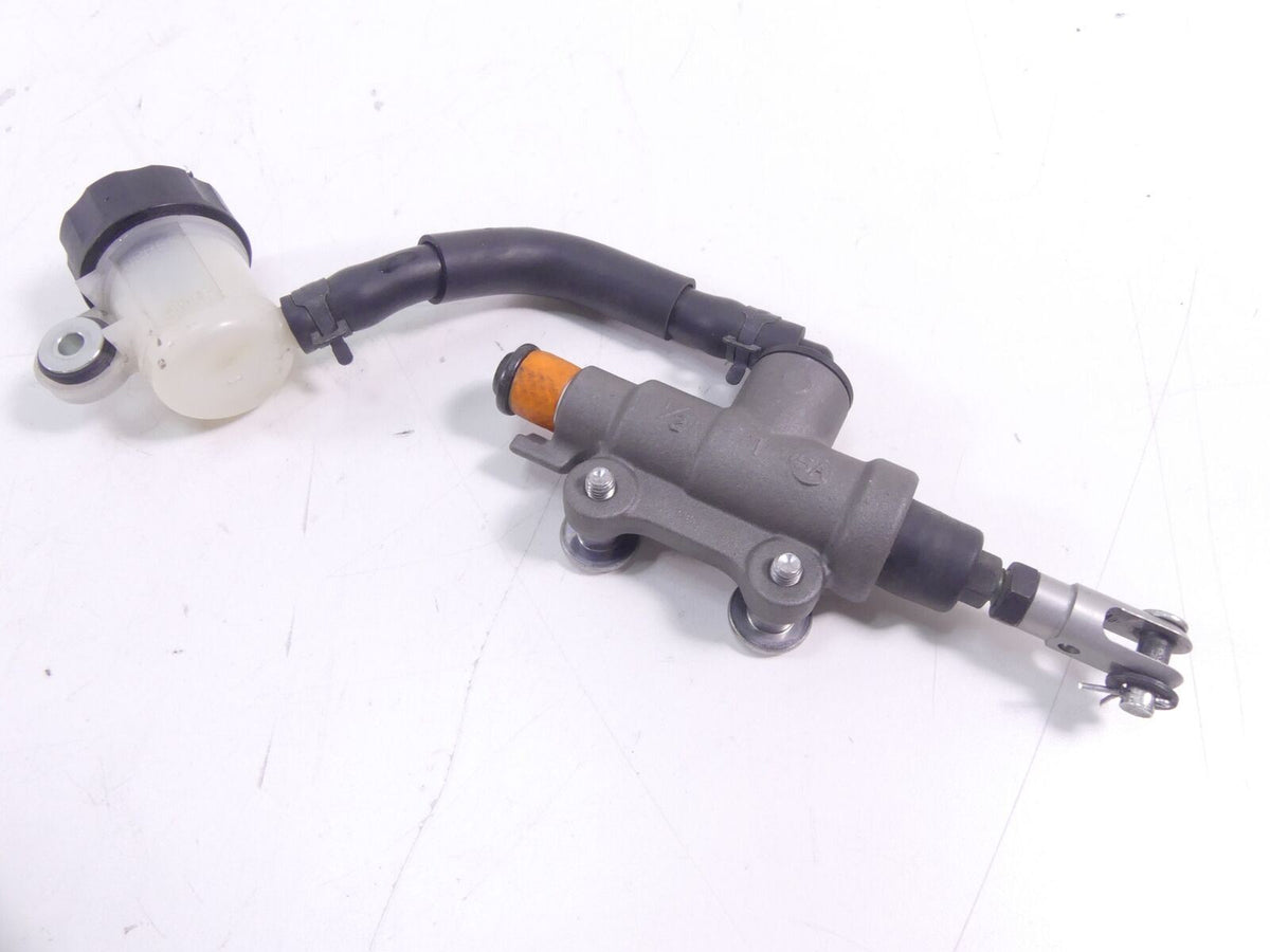 2015 Yamaha YZF-R1M Rear Nissin Brake Master Cylinder 1/2" 2CR-2583V-00-00 {{ shop.shopifyCountryName }} - Mototech271